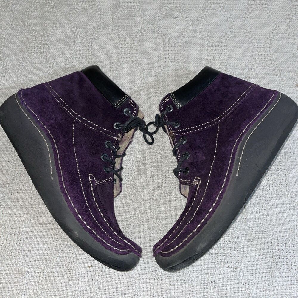 Wolky Women’s Casual Booties Size 39 U.S. 8 M Purple Leather Walking Athleisure